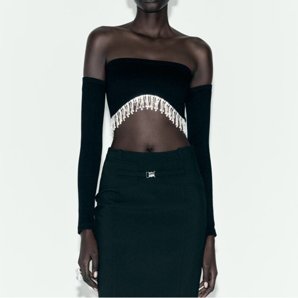 SEAMLESS CROP TOP WITH RHINESTONES